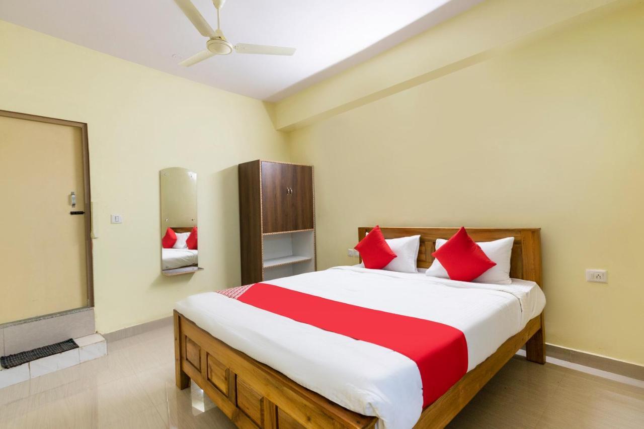 Oyo Kalpataru Lodge Hunsur Extérieur photo