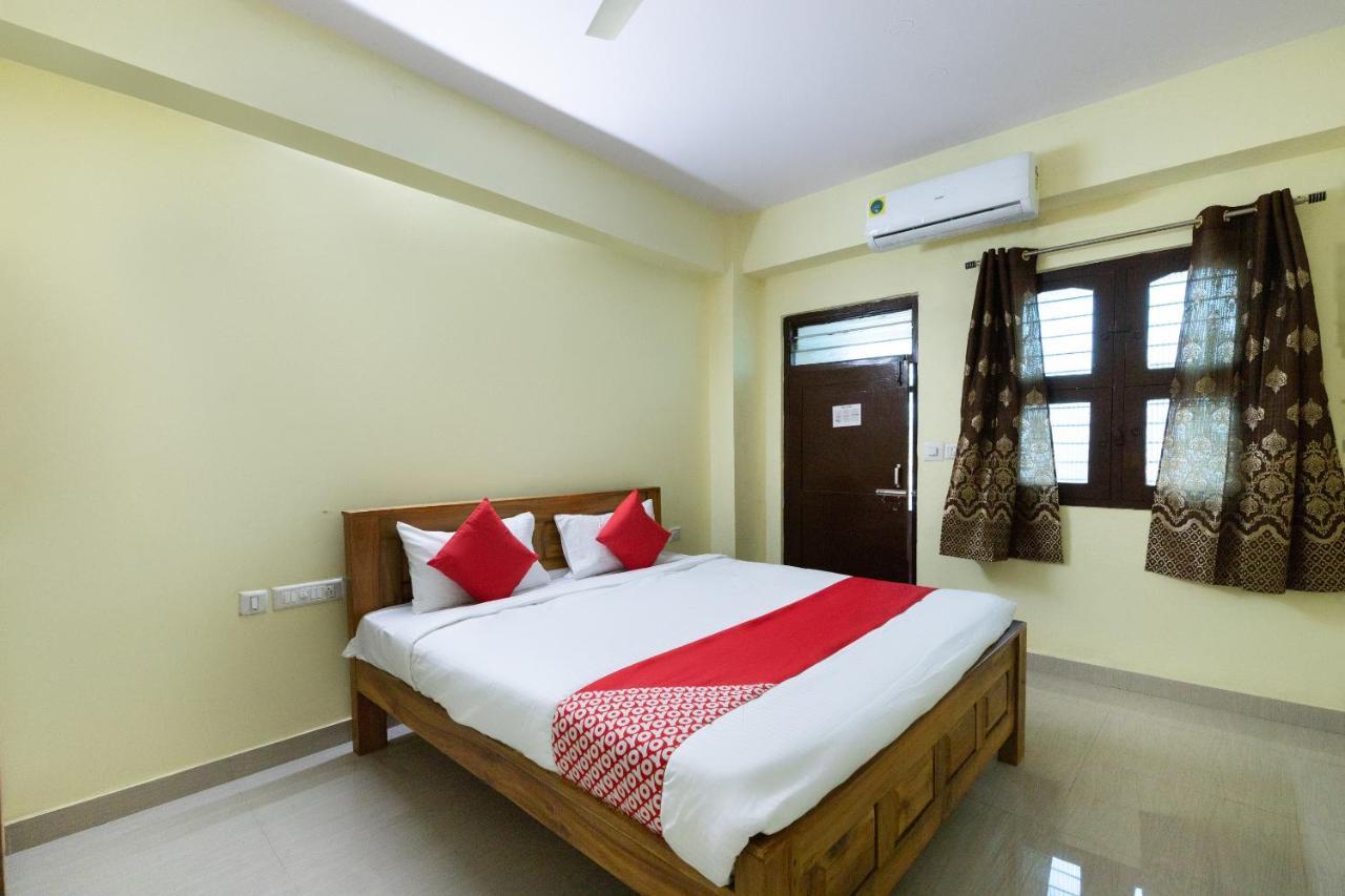 Oyo Kalpataru Lodge Hunsur Extérieur photo