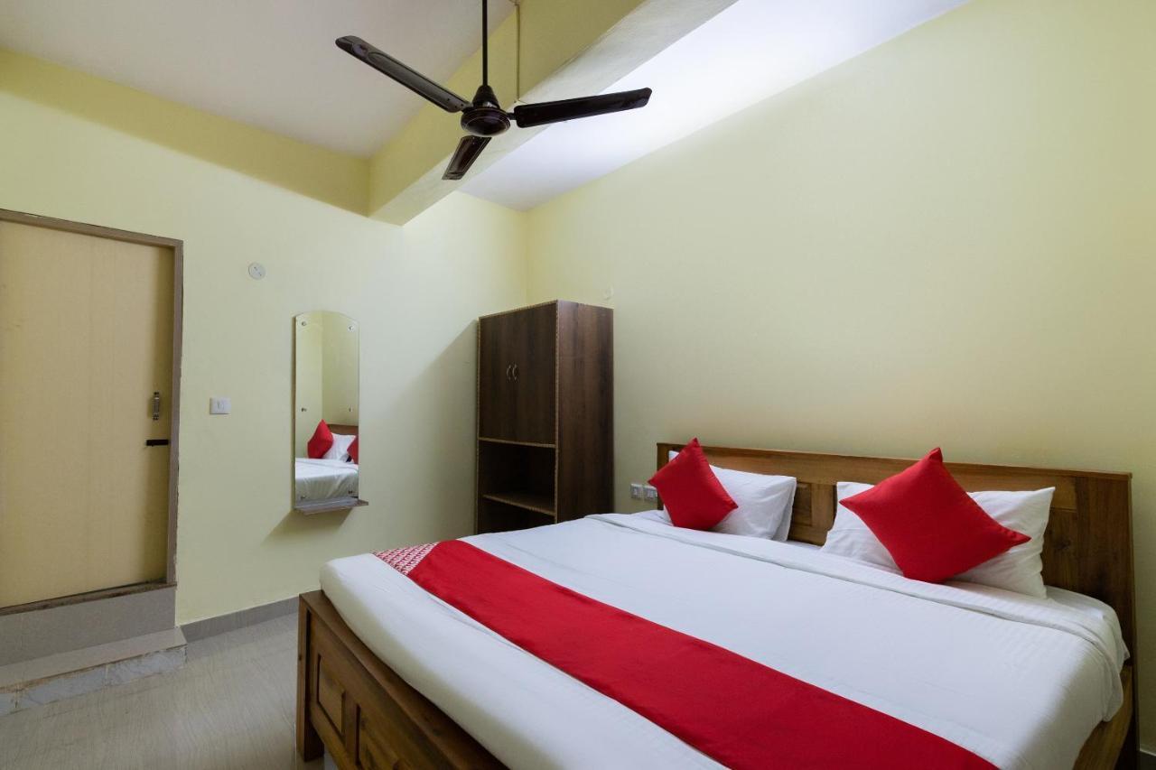 Oyo Kalpataru Lodge Hunsur Extérieur photo