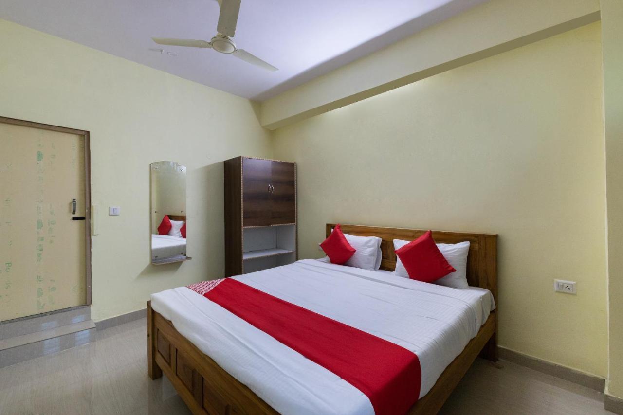Oyo Kalpataru Lodge Hunsur Extérieur photo